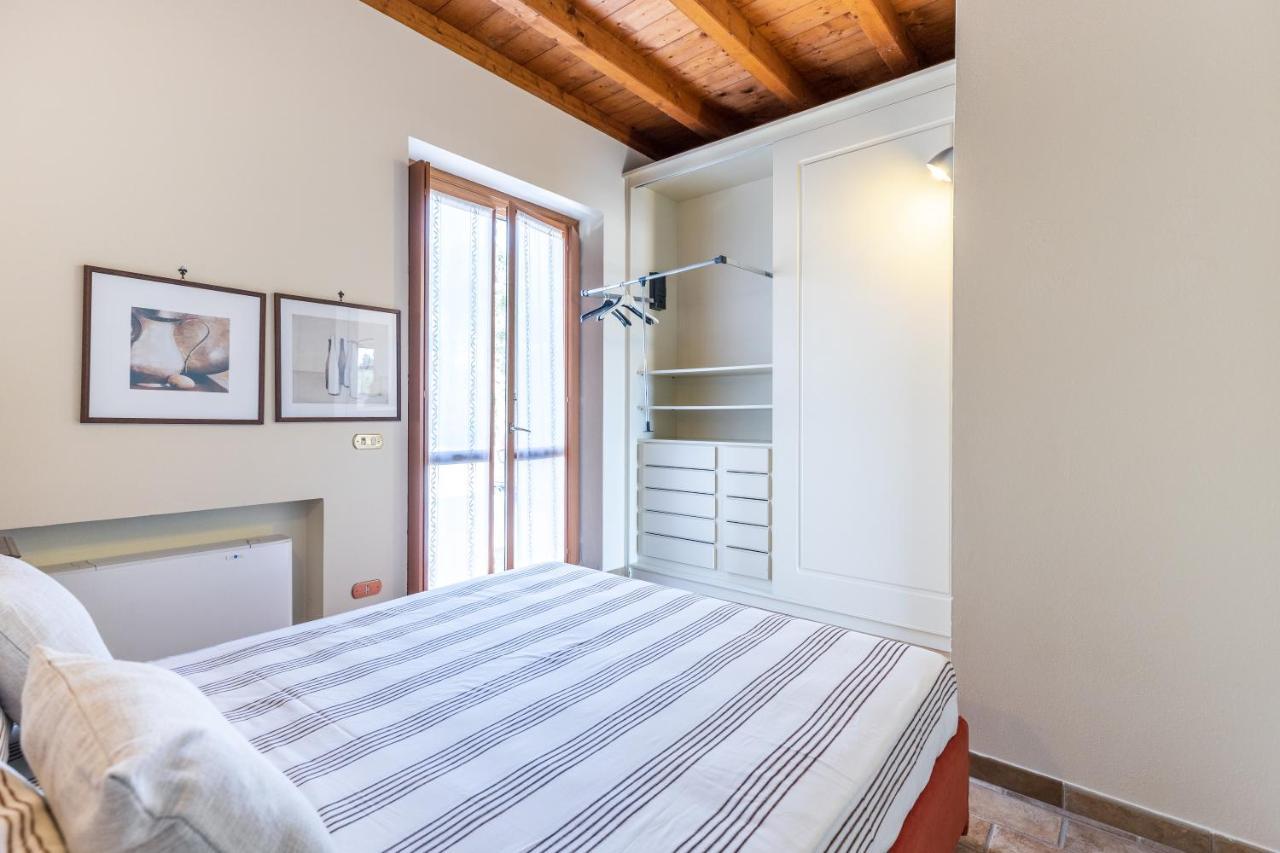 Aparthotel Il Casale Lonato - By Host4U Extérieur photo